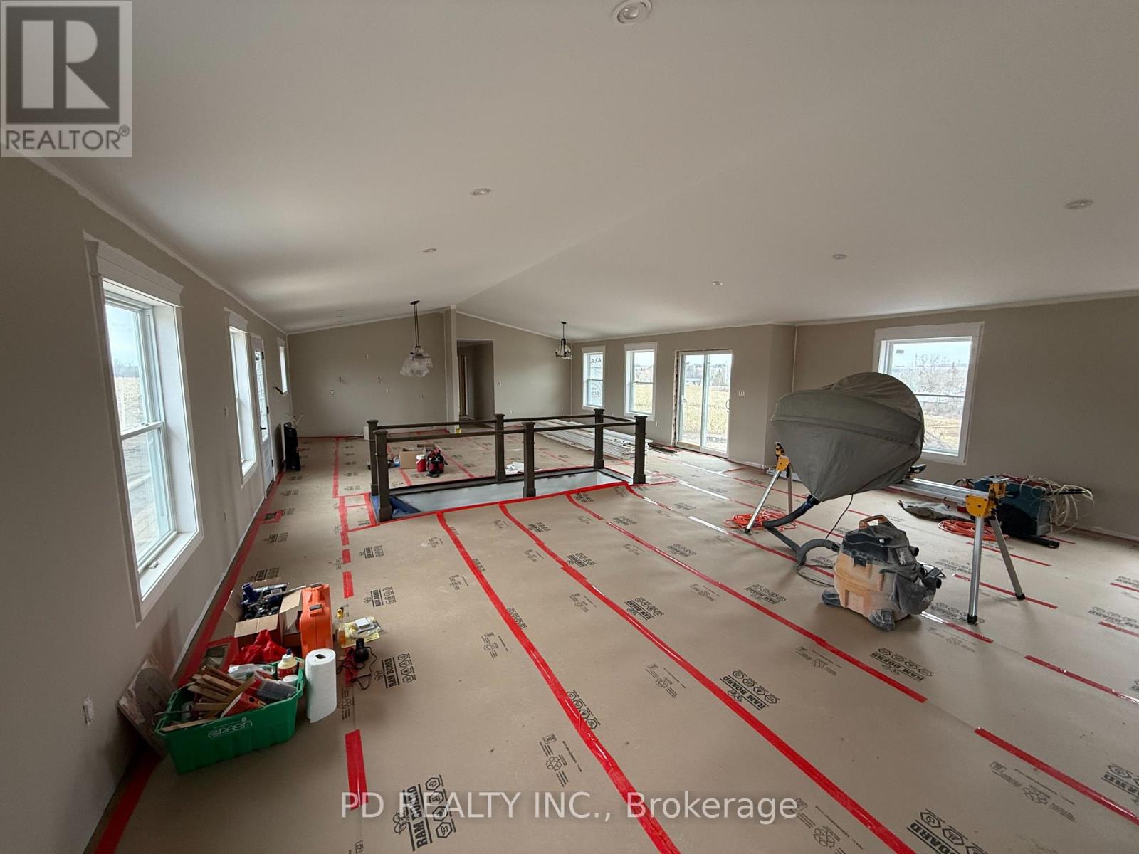 2467 Queen Mary Street, Cavan Monaghan, Ontario  L0A 1C0 - Photo 42 - X12954766