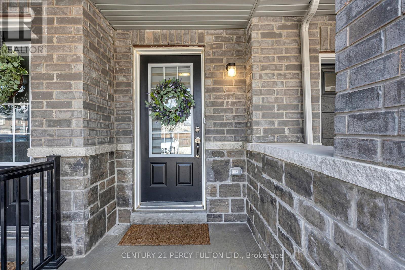 23 Honey Crisp Lane, Clarington (Bowmanville), Ontario  L1C 7H7 - Photo 3 - E12959300