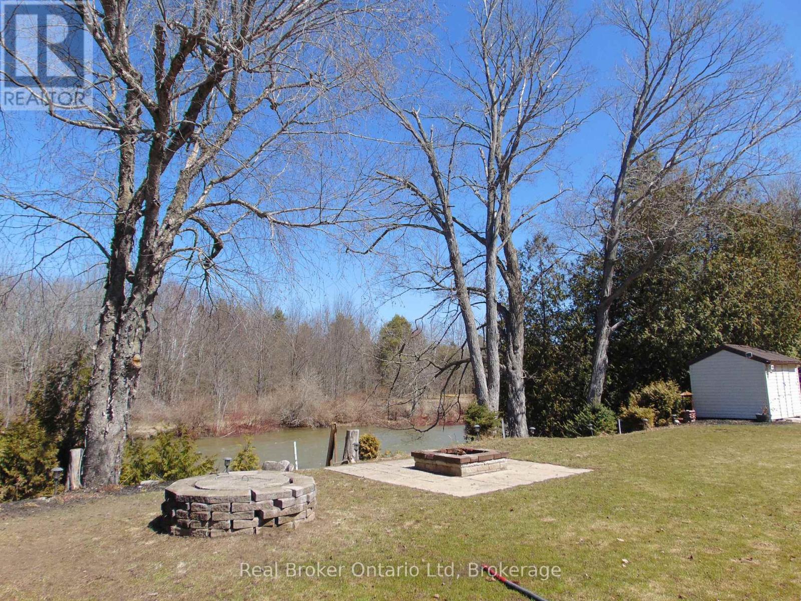 16 Twin River Drive N, South Bruce Peninsula, Ontario  N0H 2T0 - Photo 42 - X12927748