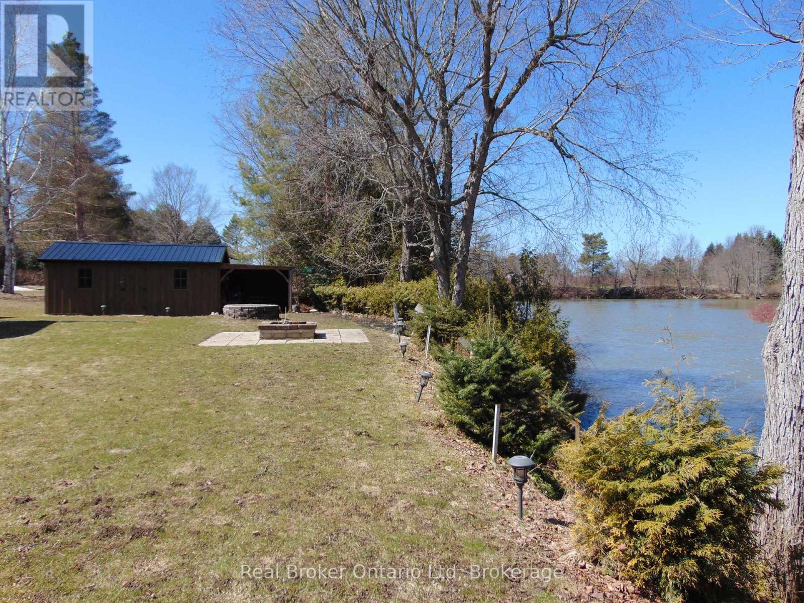 16 Twin River Drive N, South Bruce Peninsula, Ontario  N0H 2T0 - Photo 46 - X12927748