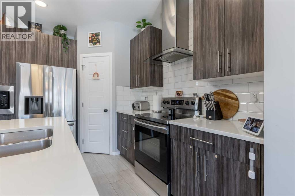 933 Pacific Way W, Lethbridge, Alberta  T1J 5N4 - Photo 9 - A2300000