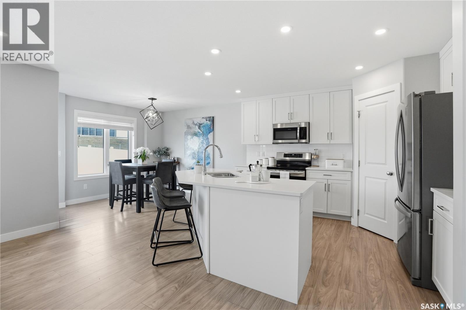 429 Germain Manor, Saskatoon, Saskatchewan  S7V 0V1 - Photo 8 - SK032690