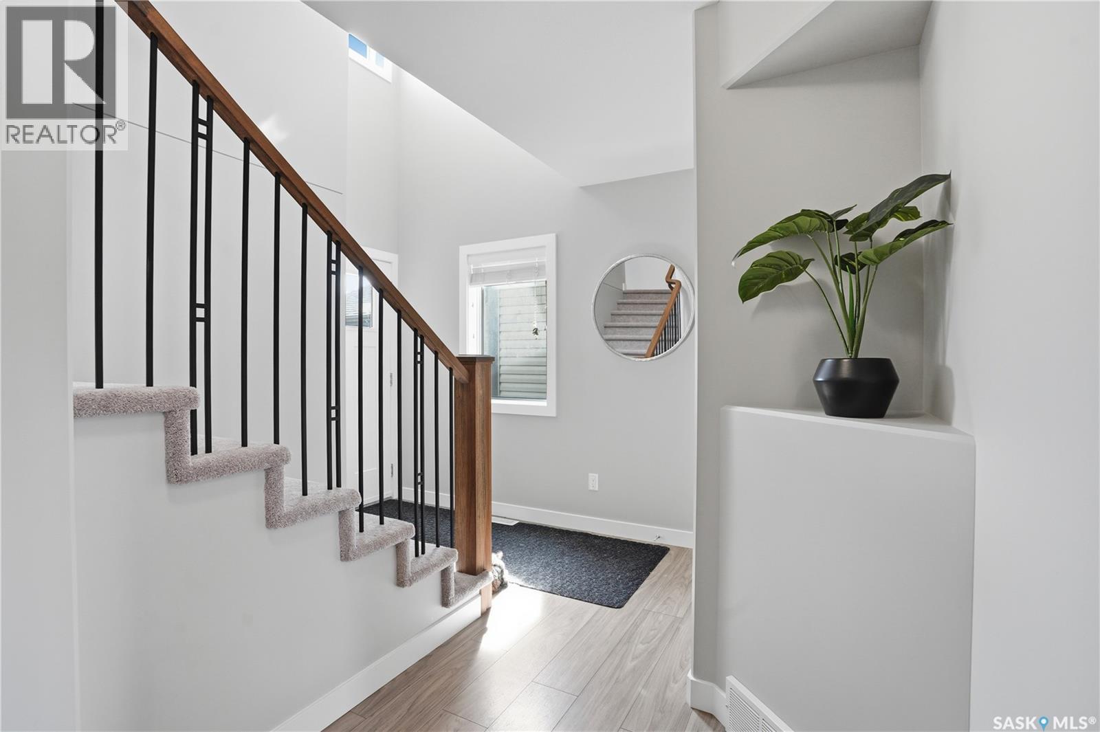 429 Germain Manor, Saskatoon, Saskatchewan  S7V 0V1 - Photo 4 - SK032690