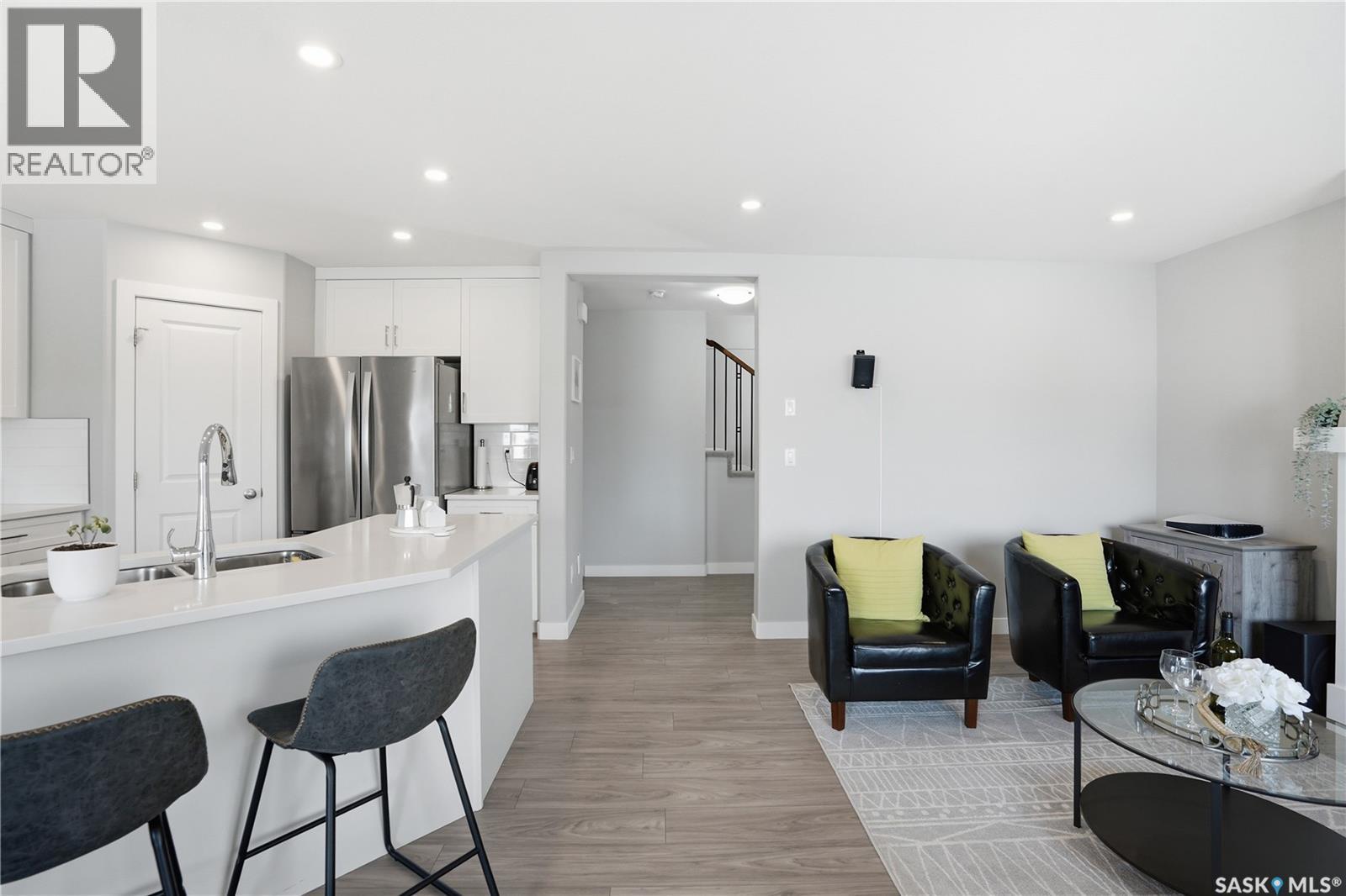 429 Germain Manor, Saskatoon, Saskatchewan  S7V 0V1 - Photo 9 - SK032690