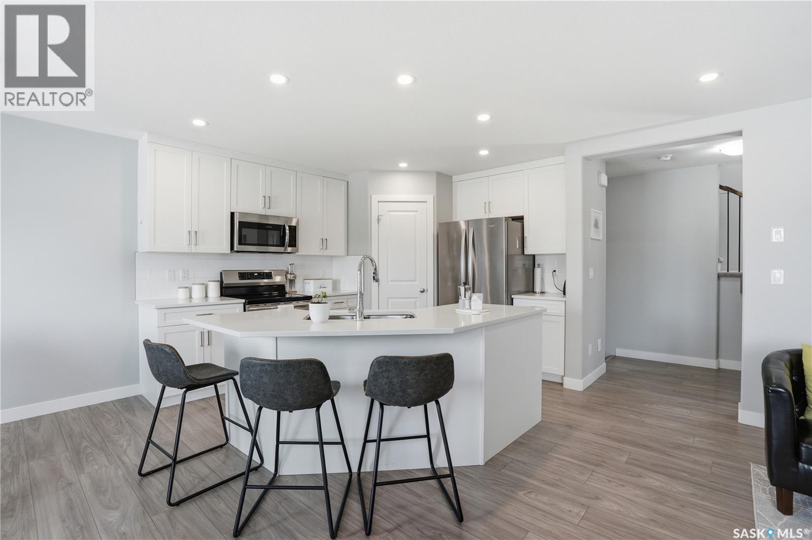 429 Germain Manor, Saskatoon, Saskatchewan  S7V 0V1 - Photo 6 - SK032690