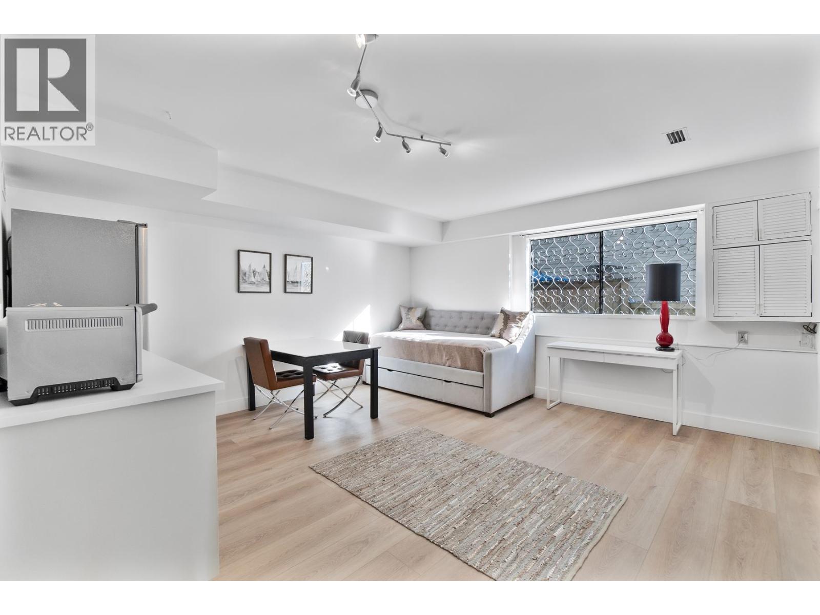 284 Montroyal Boulevard, North Vancouver, British Columbia  V7N 4E5 - Photo 34 - R3091175