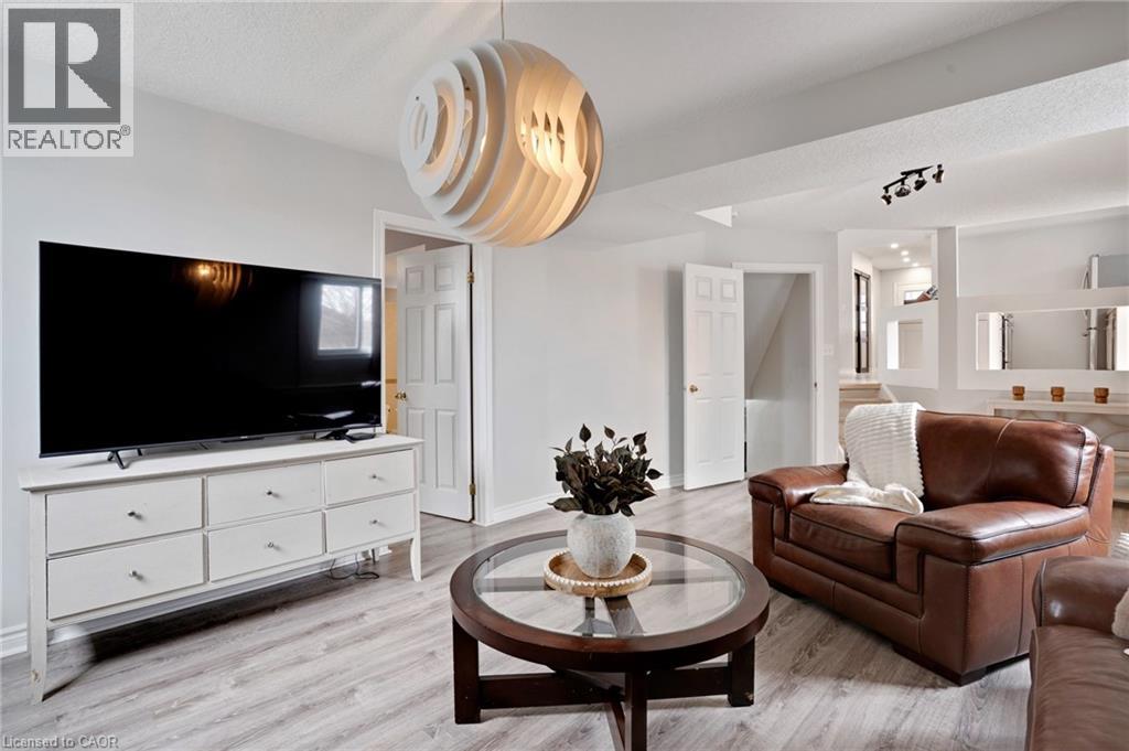 158 Mcmeeken Drive, Cambridge, Ontario  N3C 4C6 - Photo 26 - 40813530