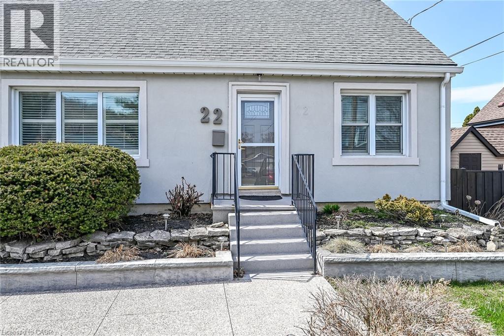 22 Marion Place, Stoney Creek, Ontario  L8G 1R7 - Photo 3 - 40816595