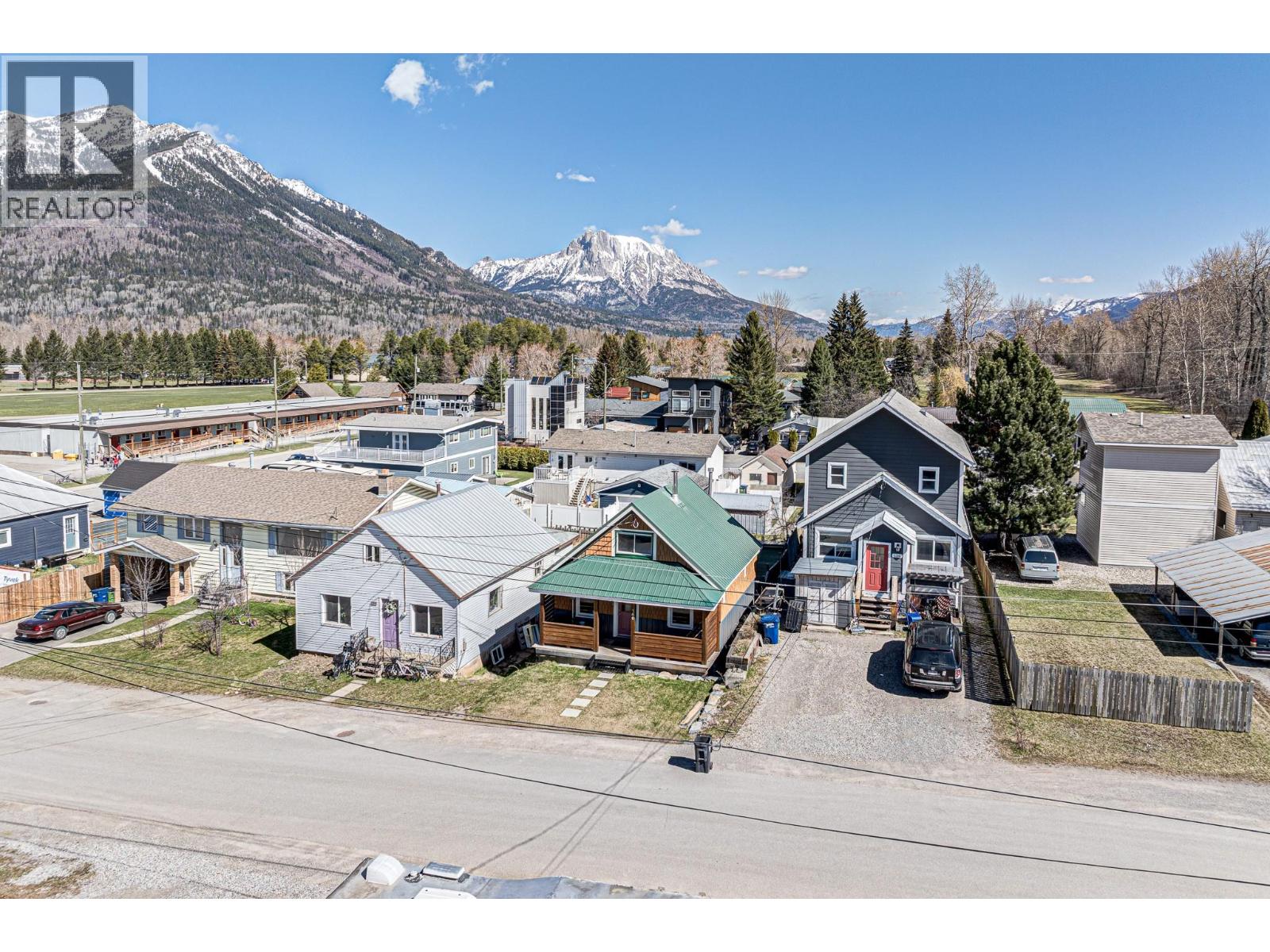 146 14th Street, Fernie, British Columbia  V0B 1M0 - Photo 39 - 10381798