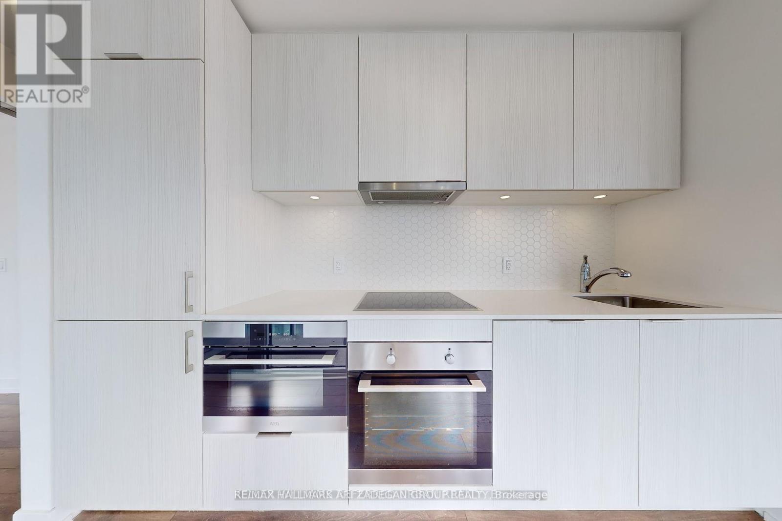 1908 - 158 Front Street E, Toronto, Ontario  M5A 0K9 - Photo 11 - C12929774