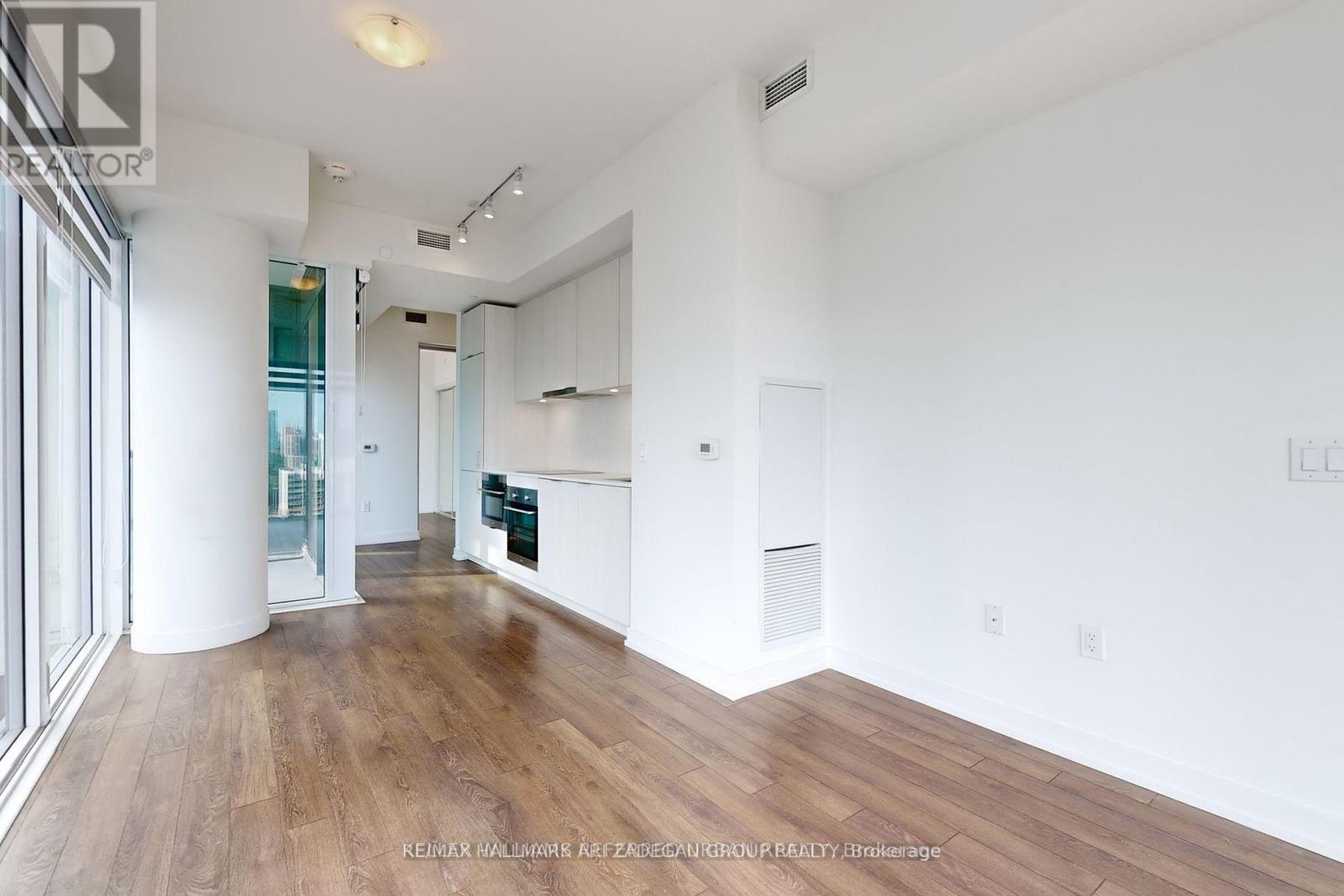 1908 - 158 Front Street E, Toronto, Ontario  M5A 0K9 - Photo 7 - C12929774