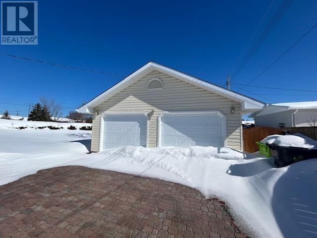 106 Superior Dr, Sault Ste. Marie, Ontario  P6B 4K8 - Photo 5 - SM260537