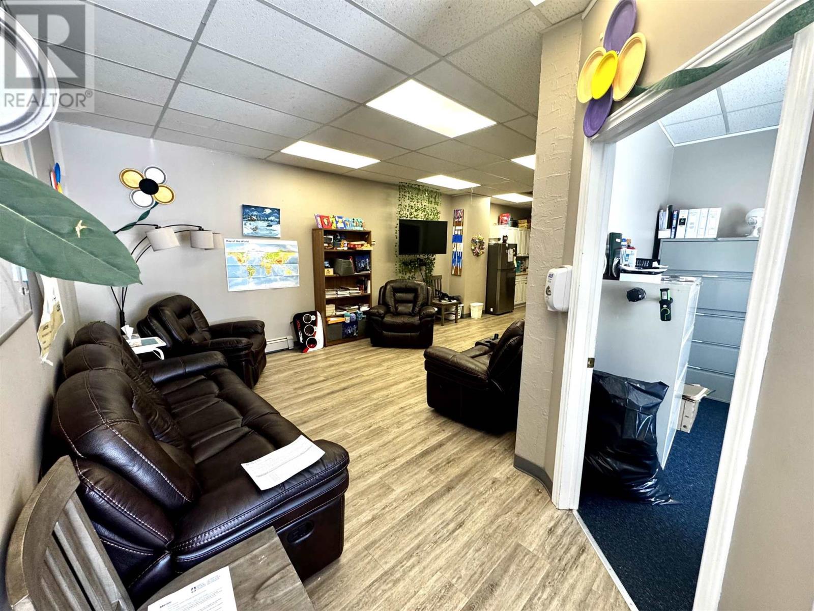 31 - 33 Broadway Ave, Wawa, Ontario  P0S 1K0 - Photo 31 - SM260617