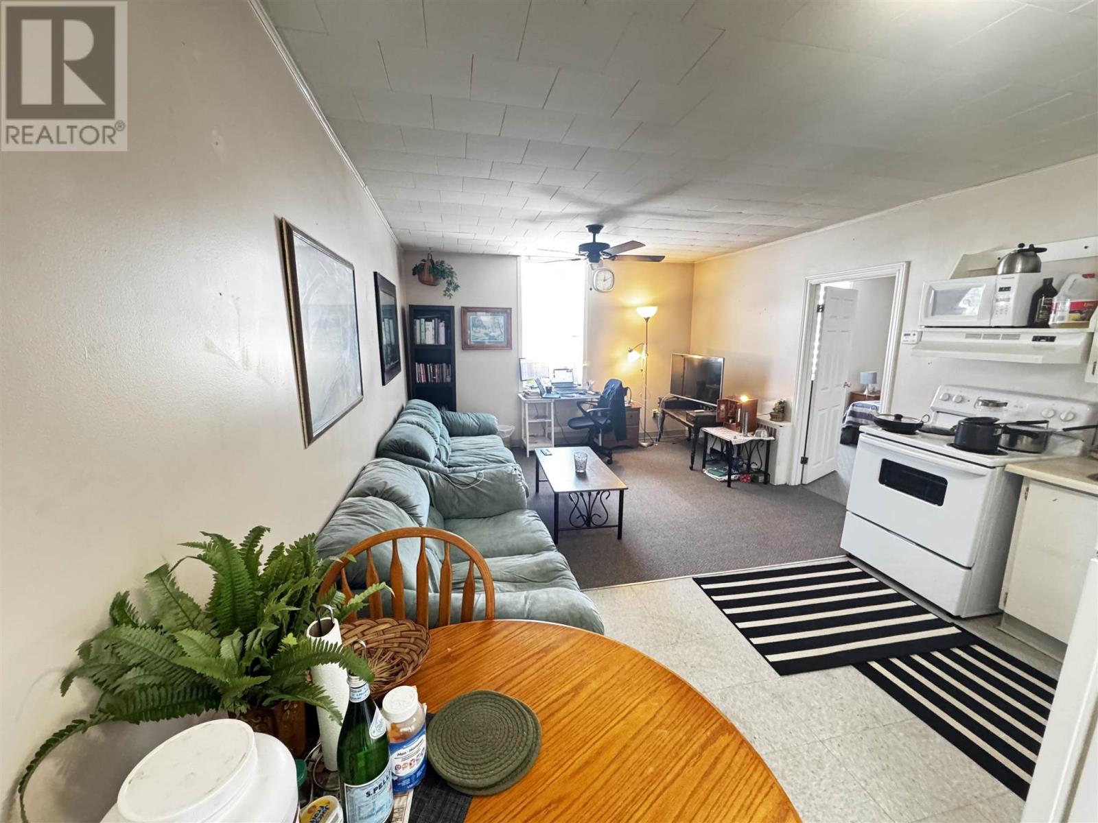 31 - 33 Broadway Ave, Wawa, Ontario  P0S 1K0 - Photo 9 - SM260617