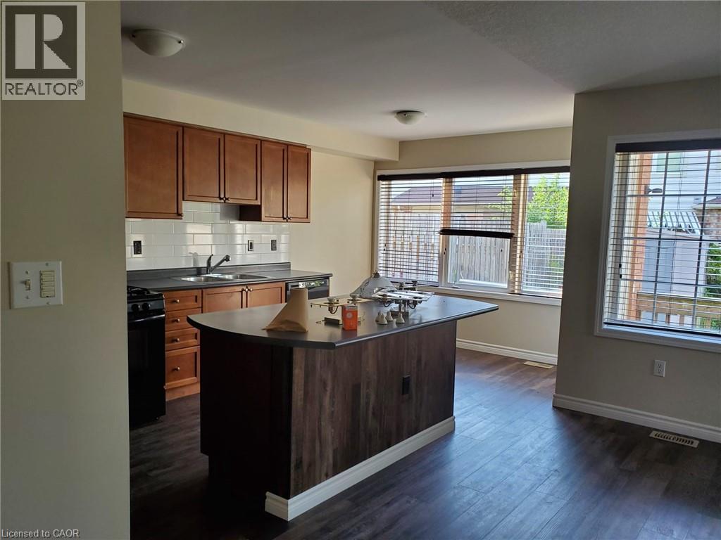 47 Garth Massey Drive Unit# Upper, Cambridge, Ontario  N1T 2G9 - Photo 4 - 40820062