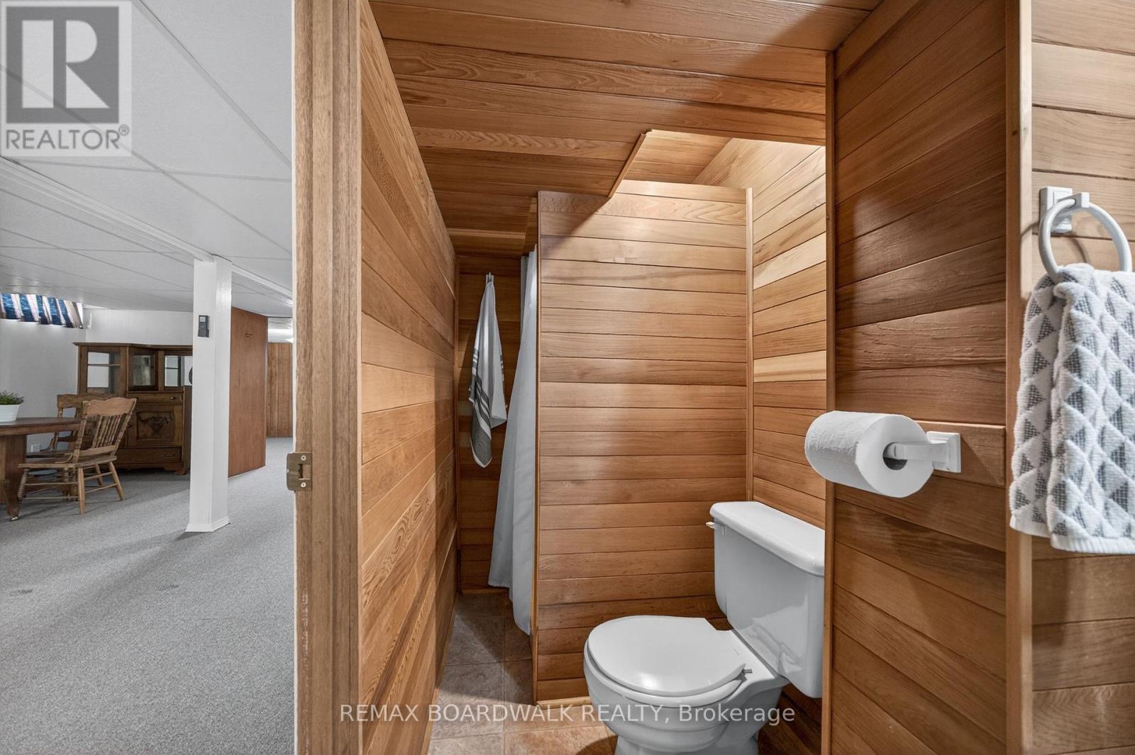 32 Bowmoor Avenue, Ottawa, Ontario  K2E 6M4 - Photo 26 - X12989912