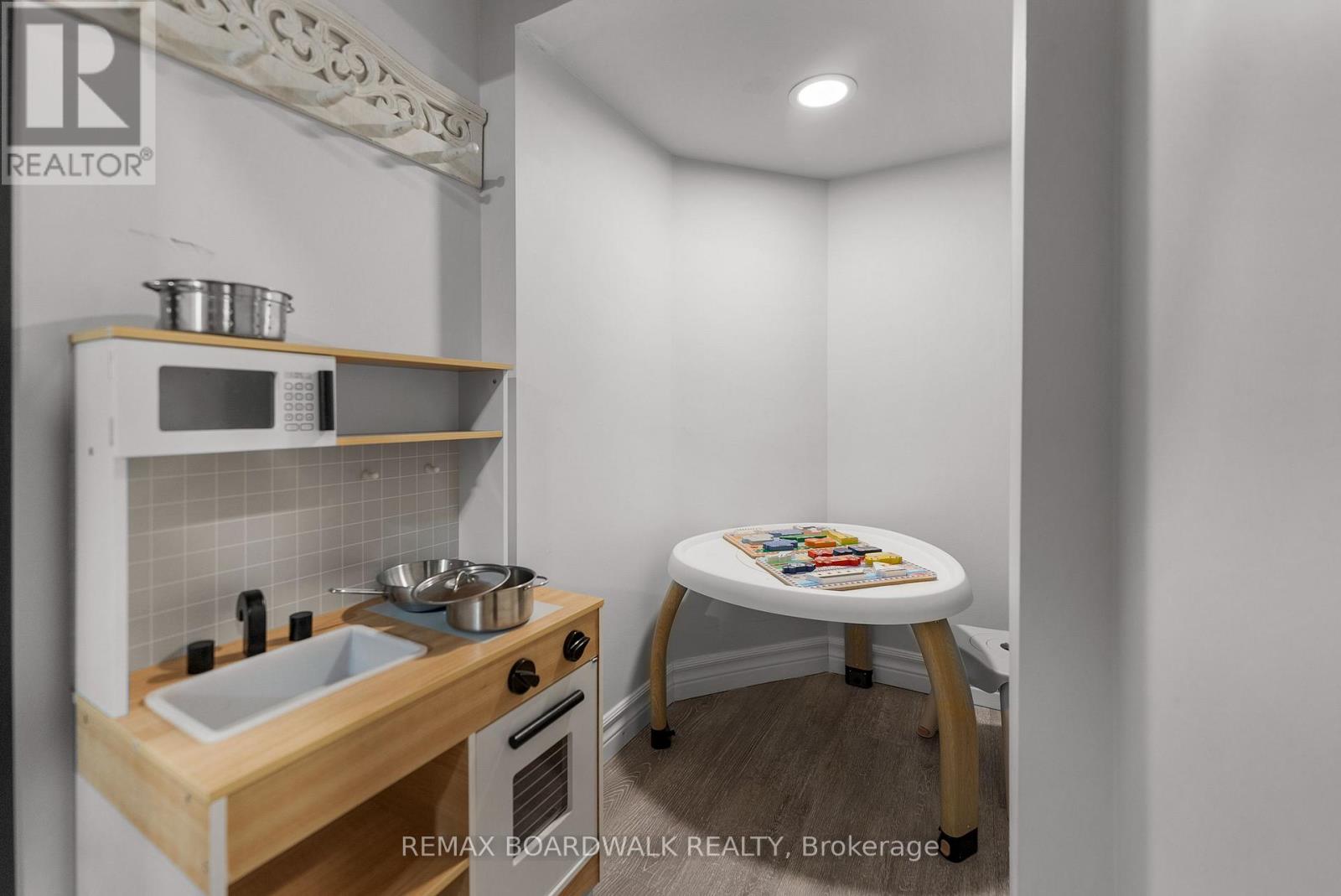 179 Equitation Circle, Ottawa, Ontario  K2V 0H2 - Photo 28 - X12989928