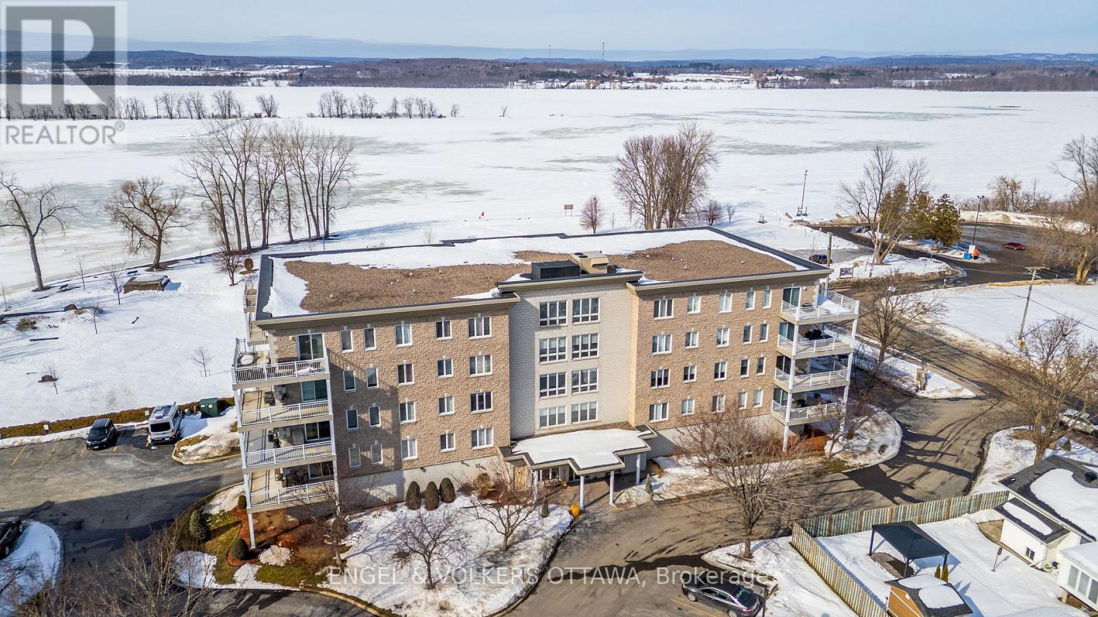 206 - 134 EDWARDS STREET, Clarence-Rockland, Ontario