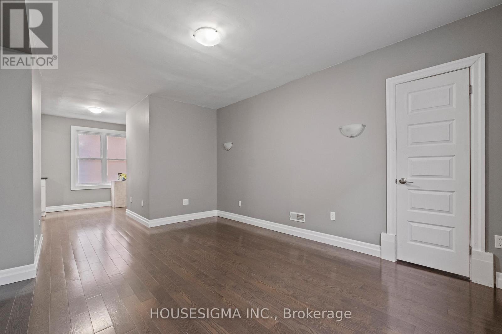 Upper - 66 Grand Avenue, London South, Ontario  N6C 1L7 - Photo 11 - X12990056