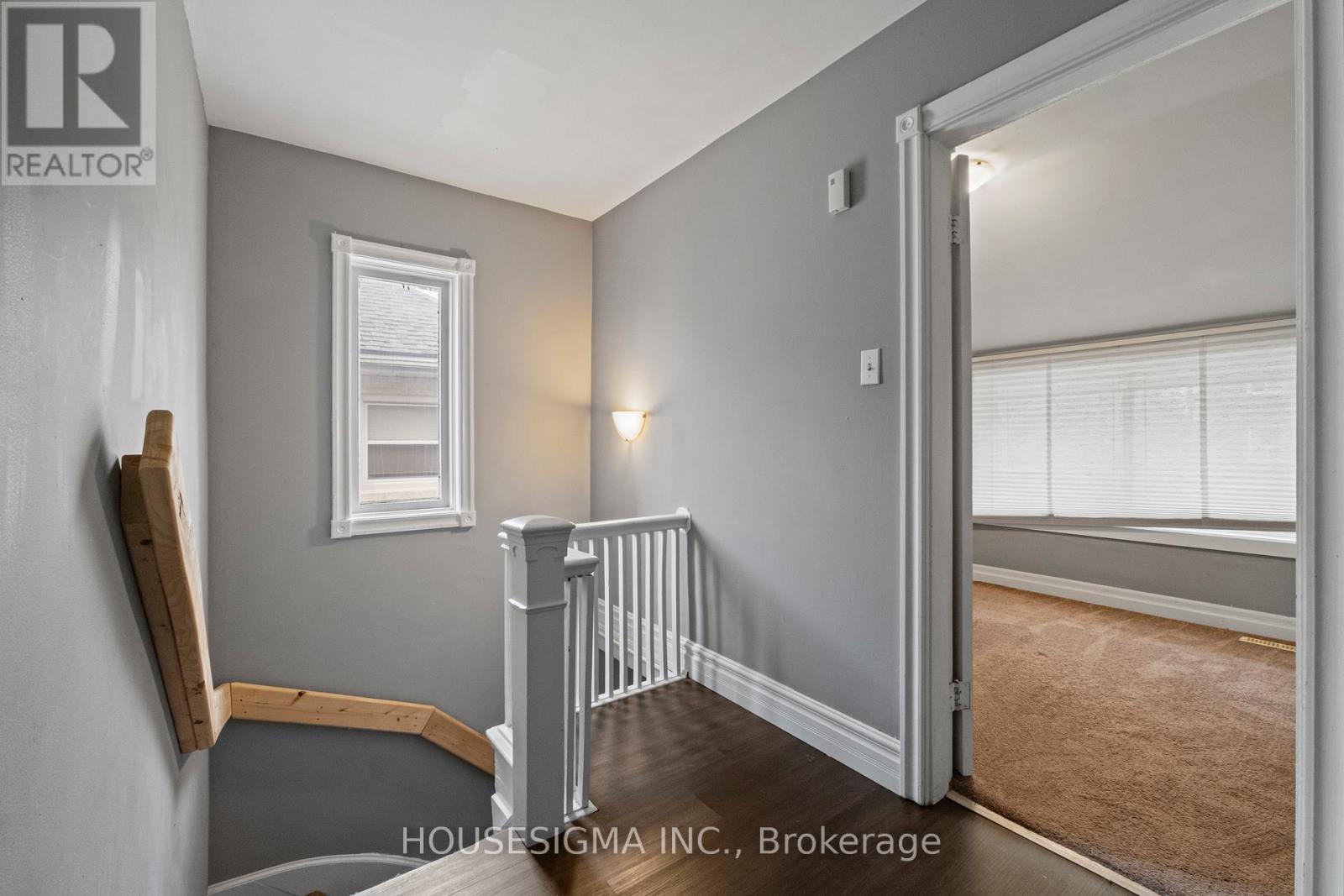 Upper - 66 Grand Avenue, London South, Ontario  N6C 1L7 - Photo 16 - X12990056