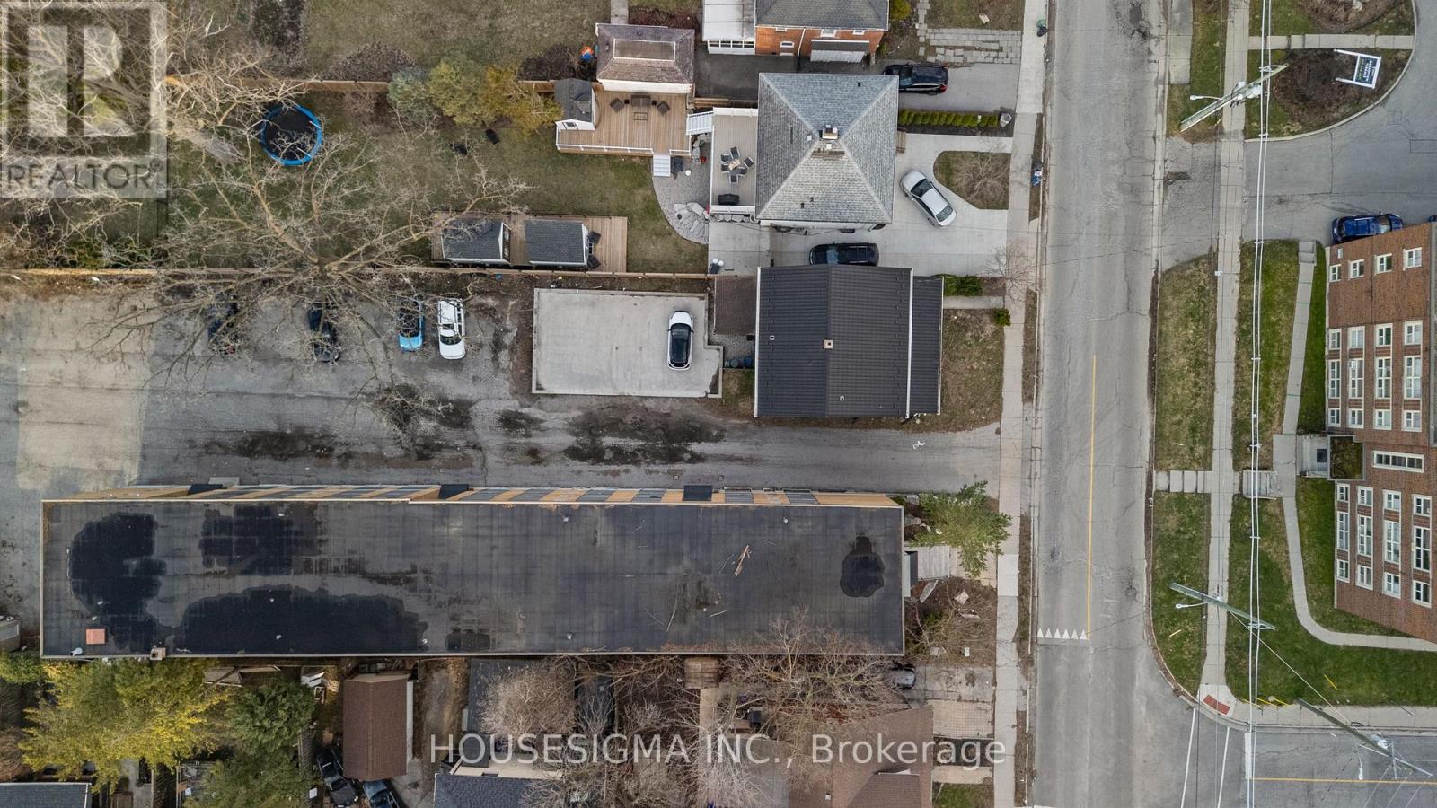 Upper - 66 Grand Avenue, London South, Ontario  N6C 1L7 - Photo 31 - X12990056