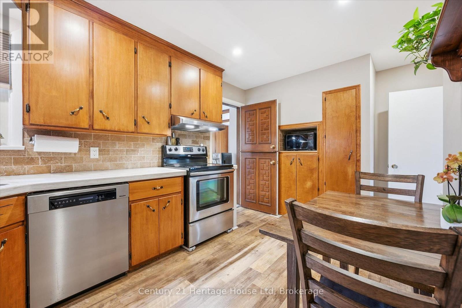 76 Kensington Street, Guelph, Ontario  N1E 3P7 - Photo 9 - X12990022