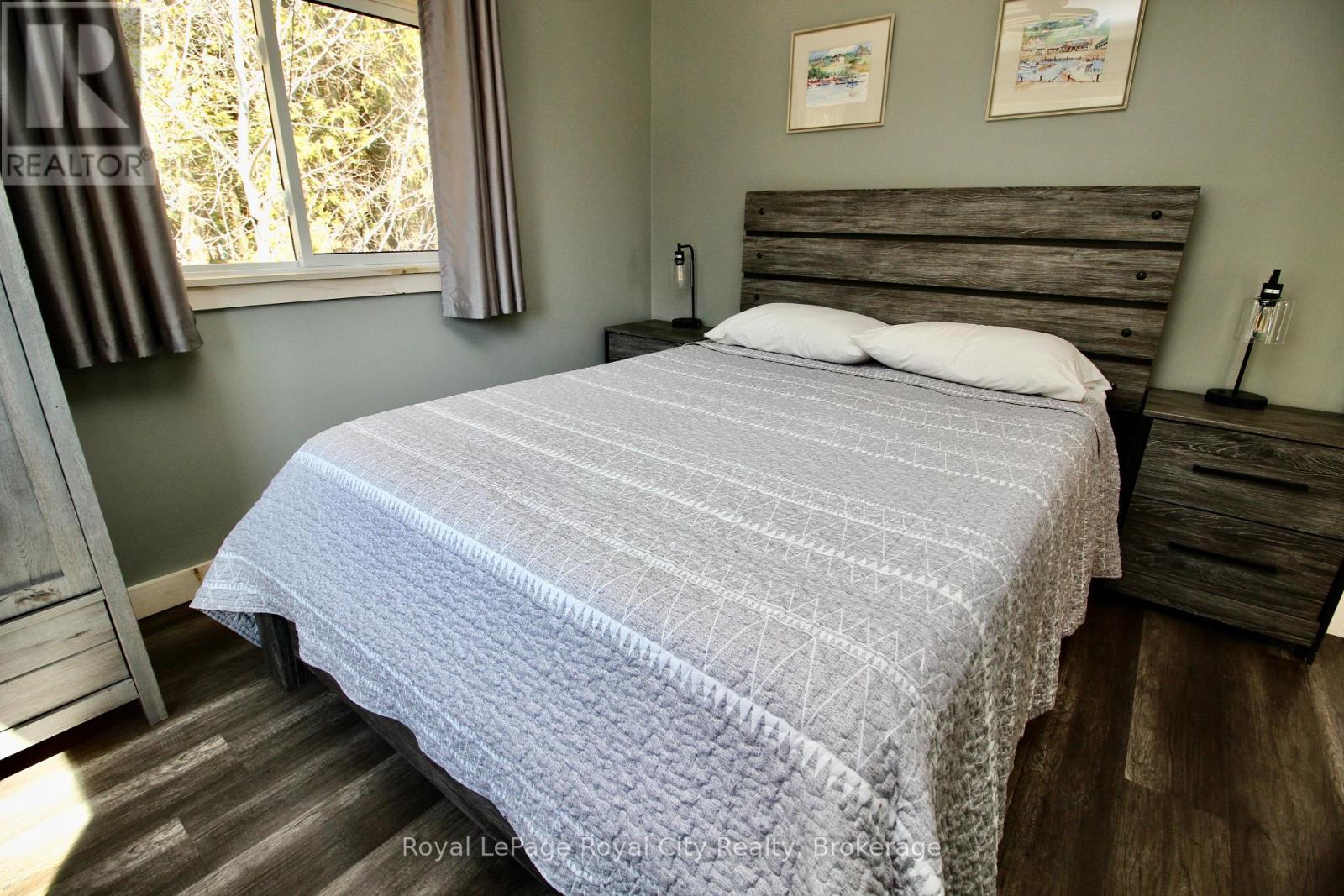 4 Legion Street, Northern Bruce Peninsula, Ontario  N0H 2R0 - Photo 20 - X12990046