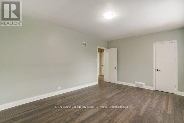 46 Fenn Avenue, Toronto, Ontario  M2L 1M8 - Photo 13 - C12990006