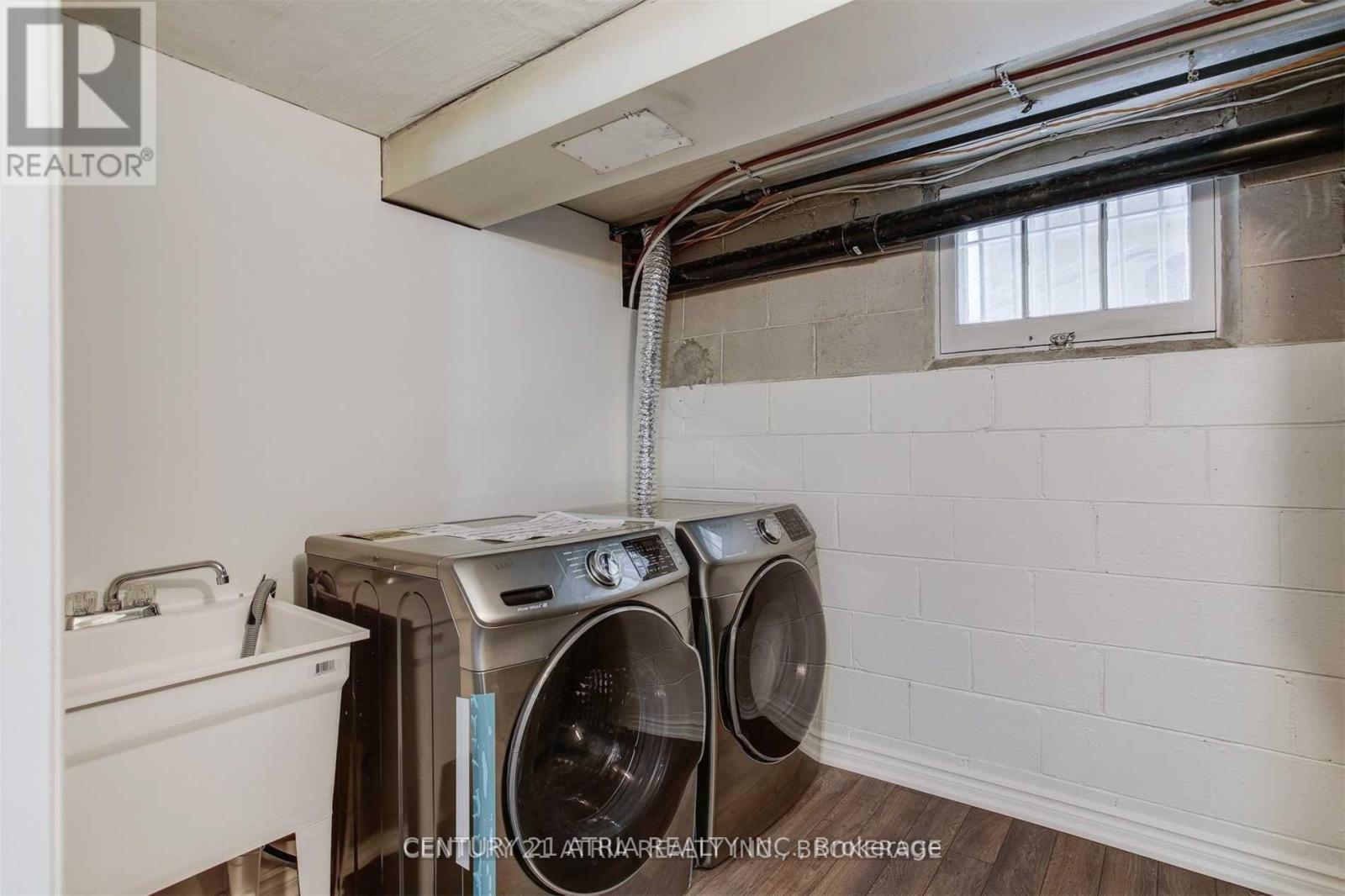 46 Fenn Avenue, Toronto, Ontario  M2L 1M8 - Photo 19 - C12990006