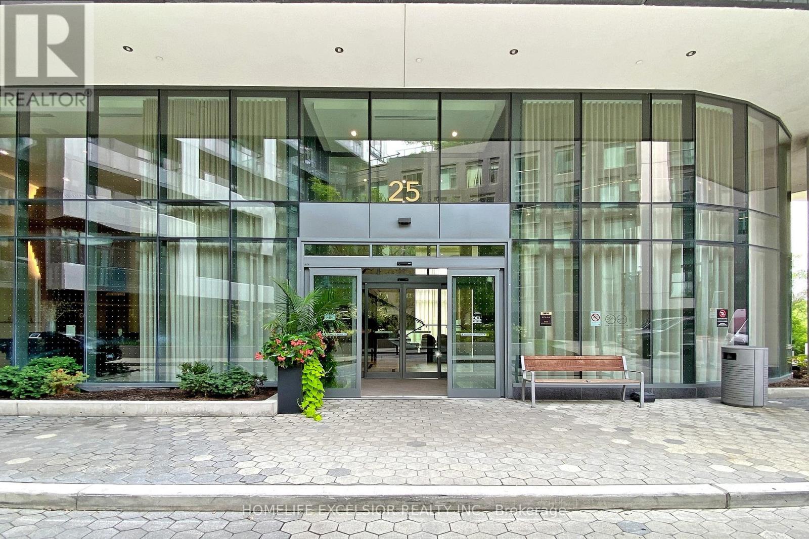 550 - 25 Adra Grado Way, Toronto, Ontario  M2J 0H6 - Photo 3 - C12990042