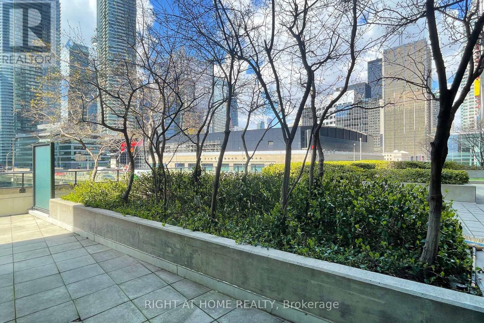 503 - 33 Bay Street, Toronto, Ontario  M5J 2Z3 - Photo 6 - C12990052