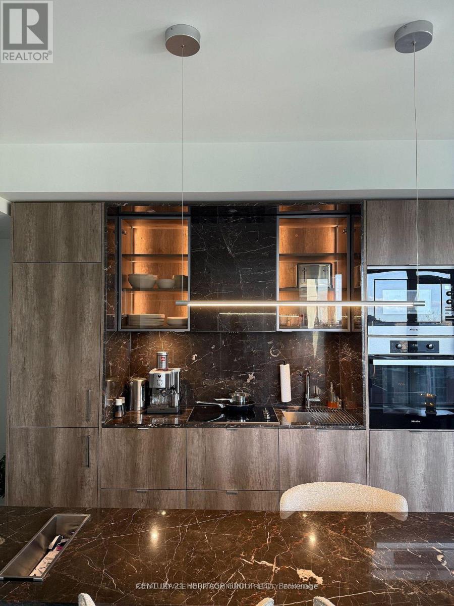 1105 - 11 Yorkville Avenue, Toronto, Ontario  M4W 1L2 - Photo 11 - C12990086