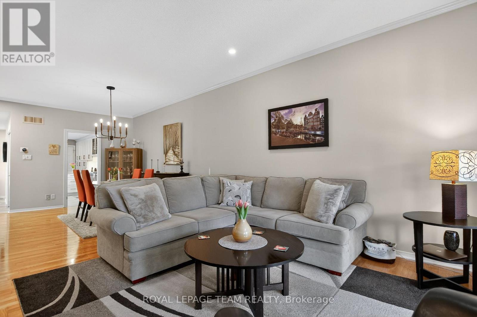 20 River Oaks Court, Ottawa, Ontario  K2S 1L3 - Photo 10 - X12949396