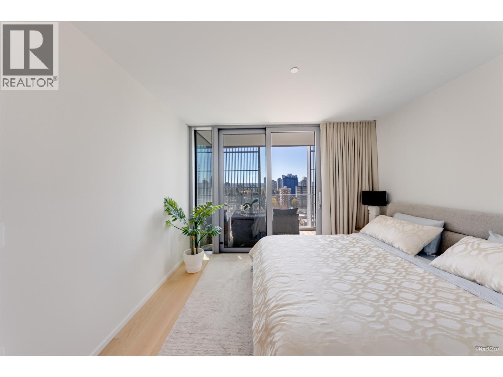 1605 1568 Alberni Street, Vancouver, British Columbia  V6G 0E3 - Photo 11 - R3110228