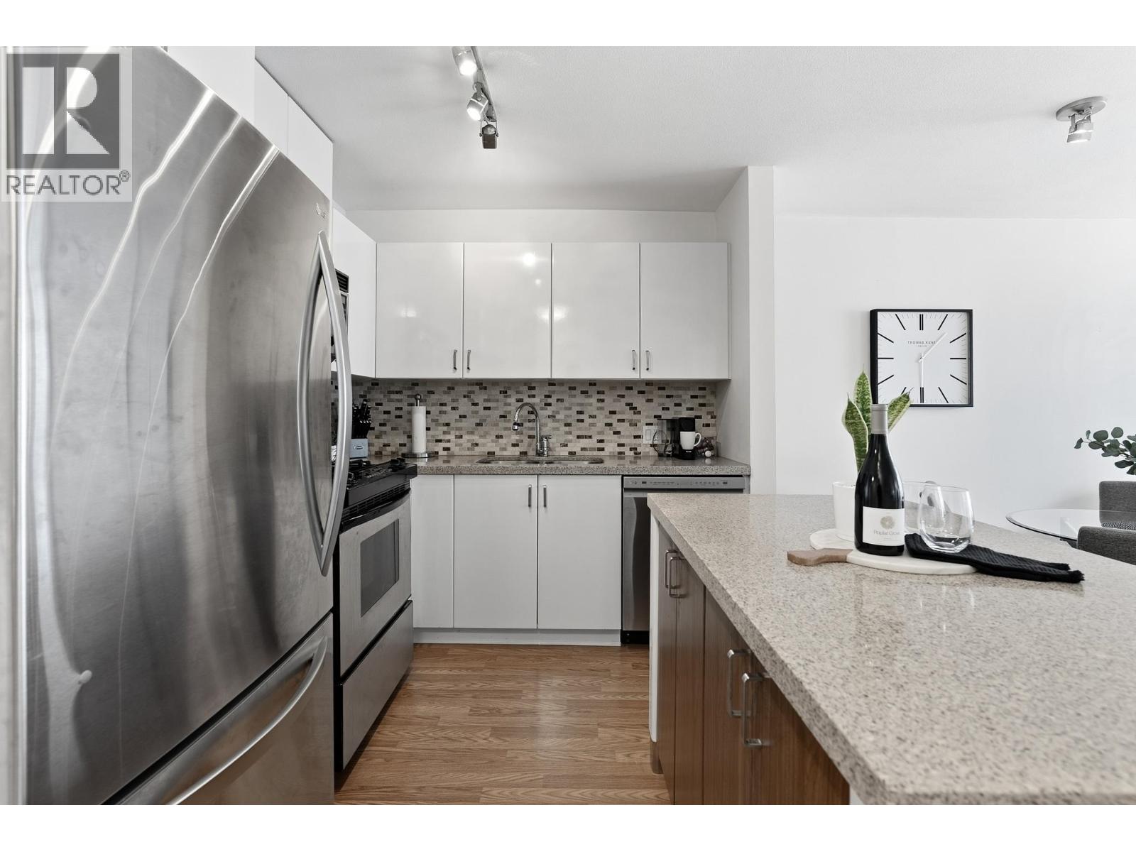 1104 175 W 1st Street, North Vancouver, British Columbia  V7M 3N9 - Photo 15 - R3110230