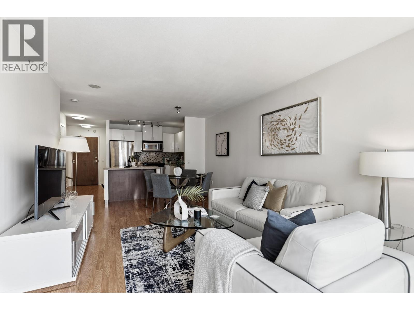 1104 175 W 1st Street, North Vancouver, British Columbia  V7M 3N9 - Photo 9 - R3110230