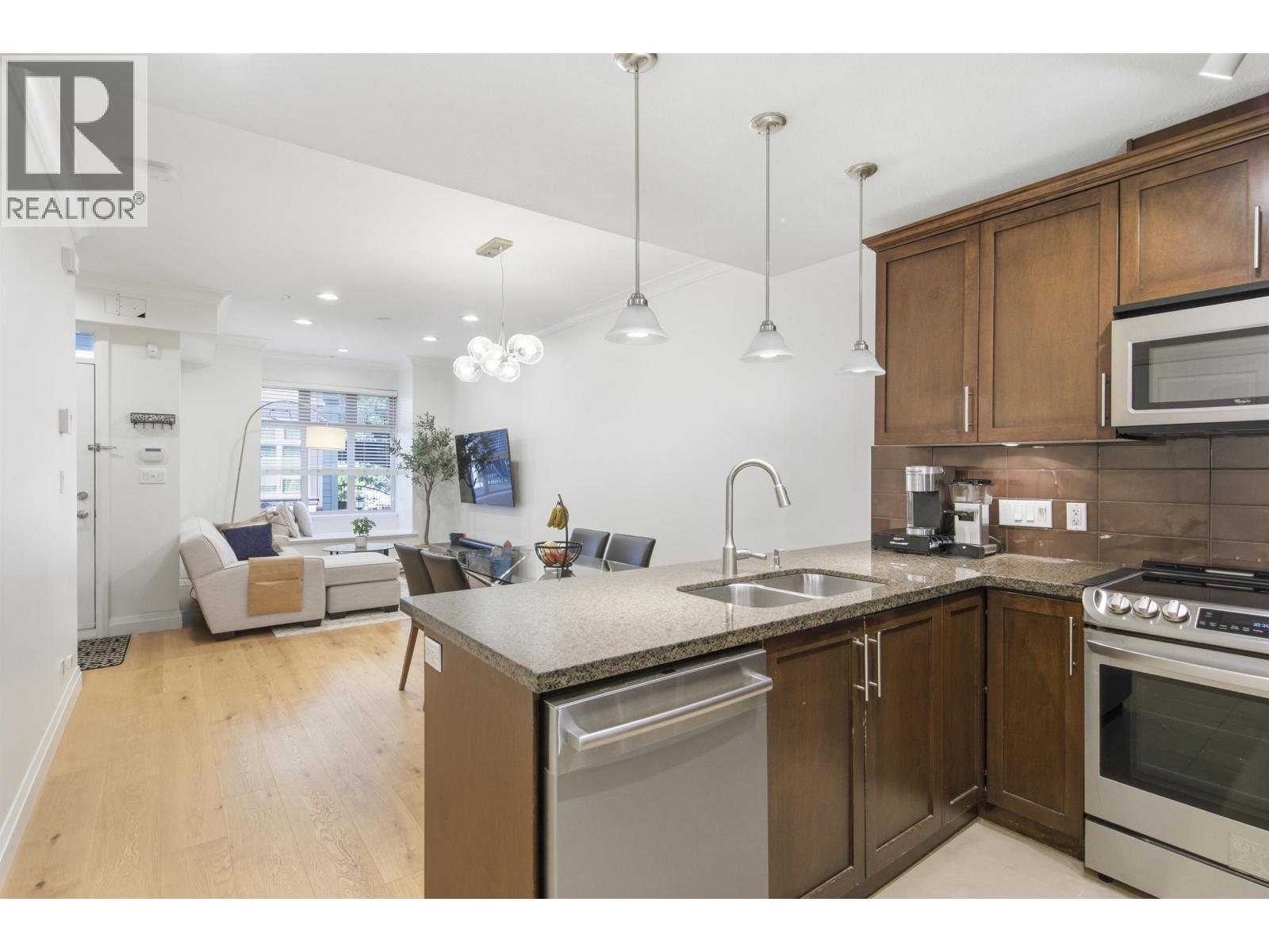 219 5588 Patterson Avenue, Burnaby, British Columbia  V5H 0A7 - Photo 12 - R3110234