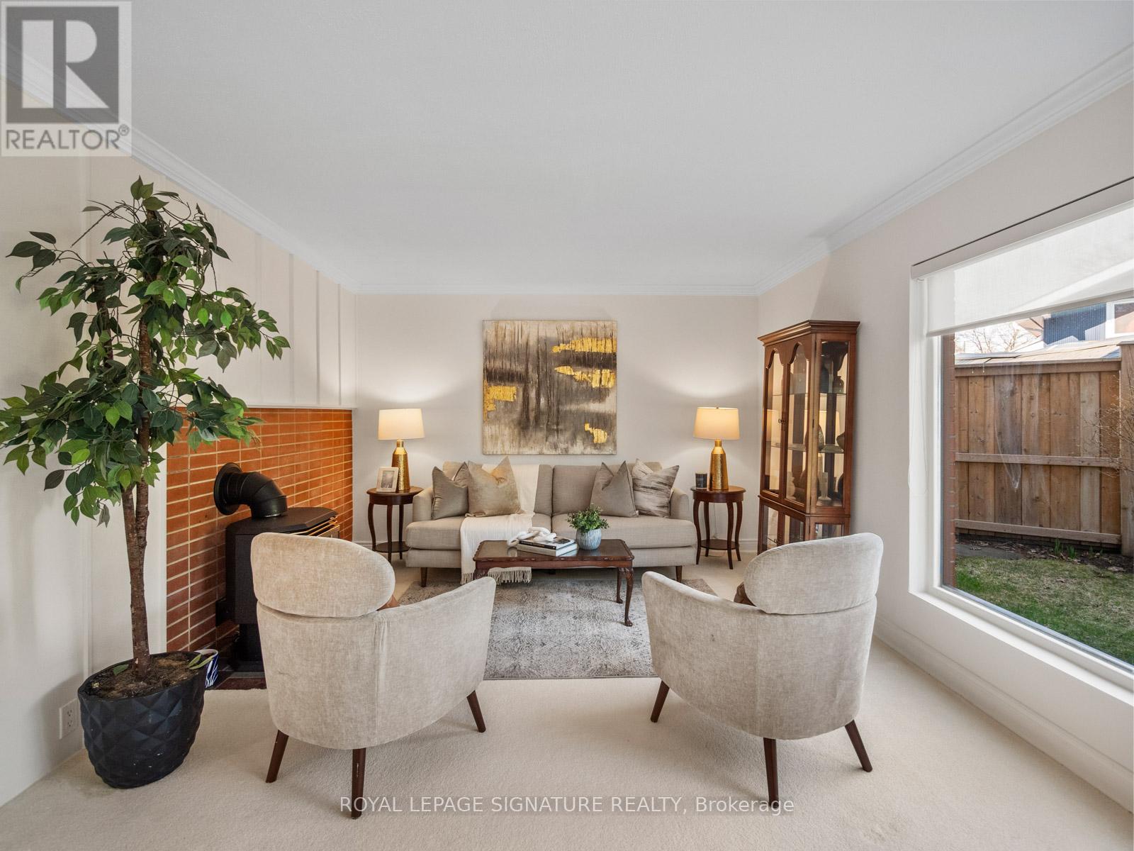 27 Madras Crescent, Toronto, Ontario  M1G 3L2 - Photo 7 - E12990038