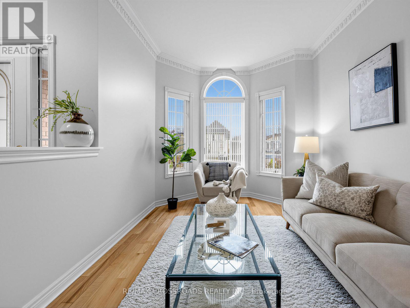 484 Poplar Avenue, Ajax, Ontario  L1S 1E8 - Photo 5 - E12990076