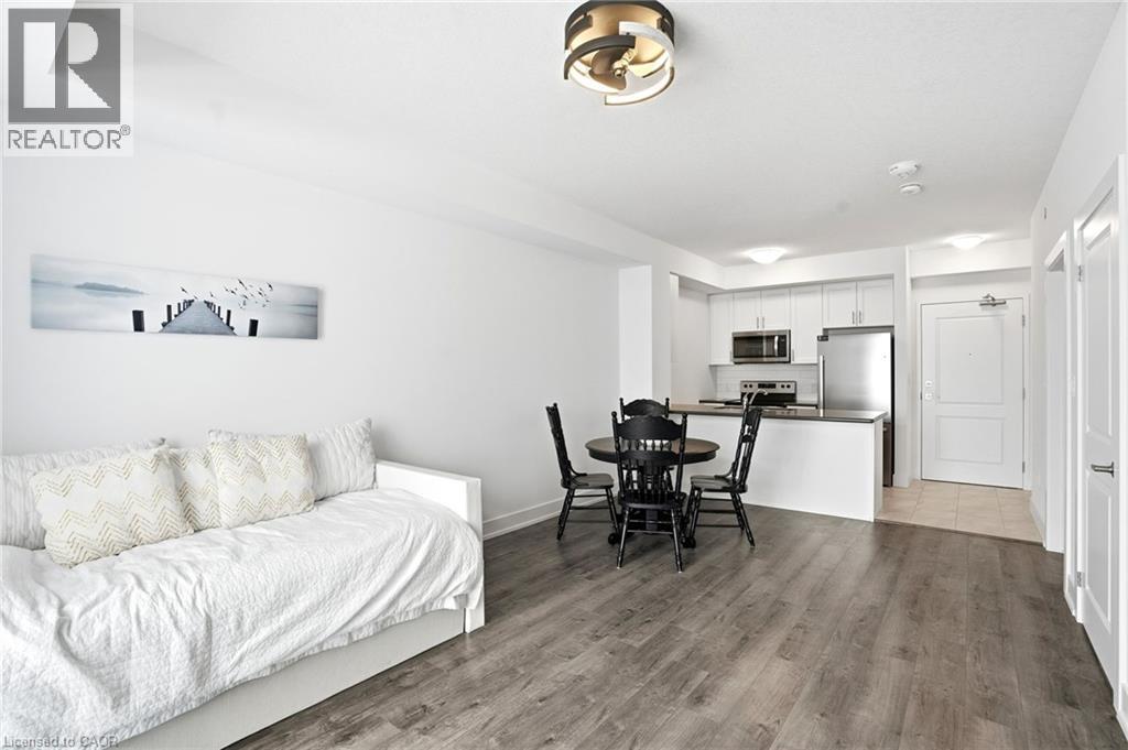 460 Dundas Street E Unit# 803, Waterdown, Ontario  L8B 2A5 - Photo 3 - 40804571