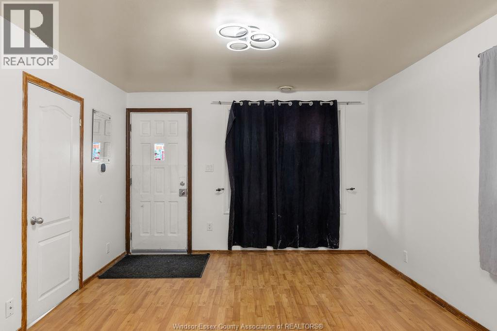 716 Alexandrine, Windsor, Ontario  N8X 3C2 - Photo 5 - 26007916