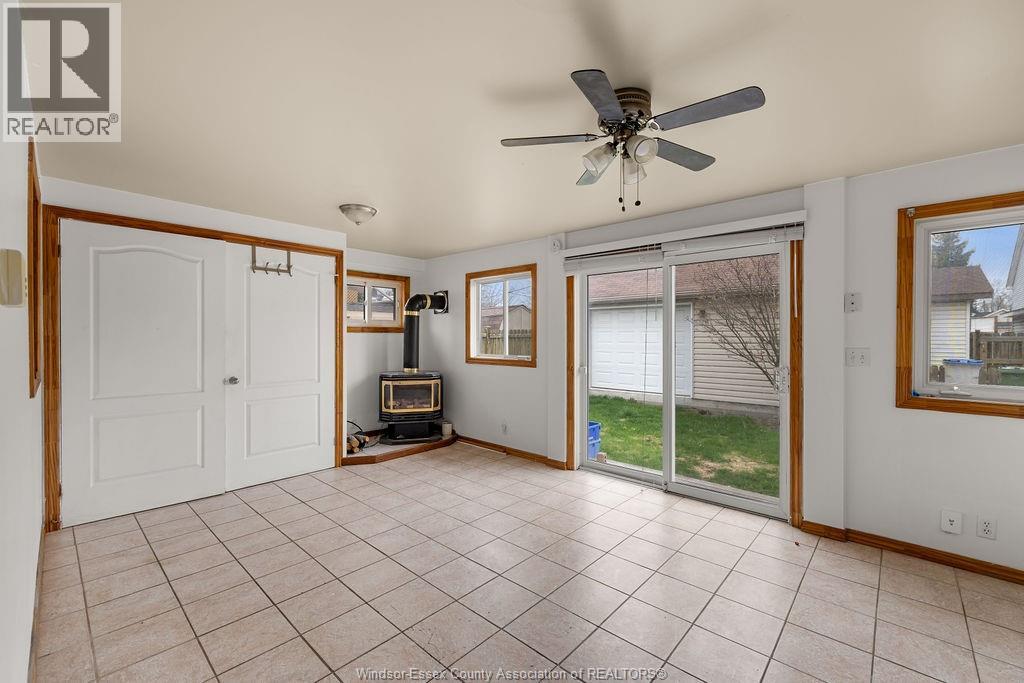 716 Alexandrine, Windsor, Ontario  N8X 3C2 - Photo 12 - 26007916