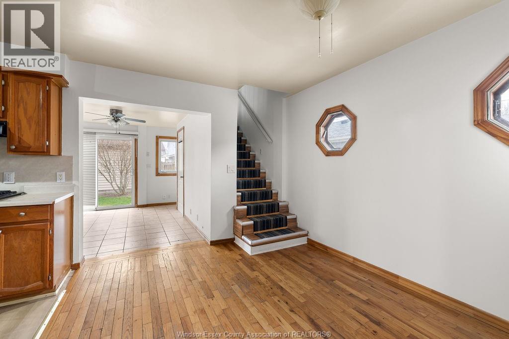 716 Alexandrine, Windsor, Ontario  N8X 3C2 - Photo 9 - 26007916