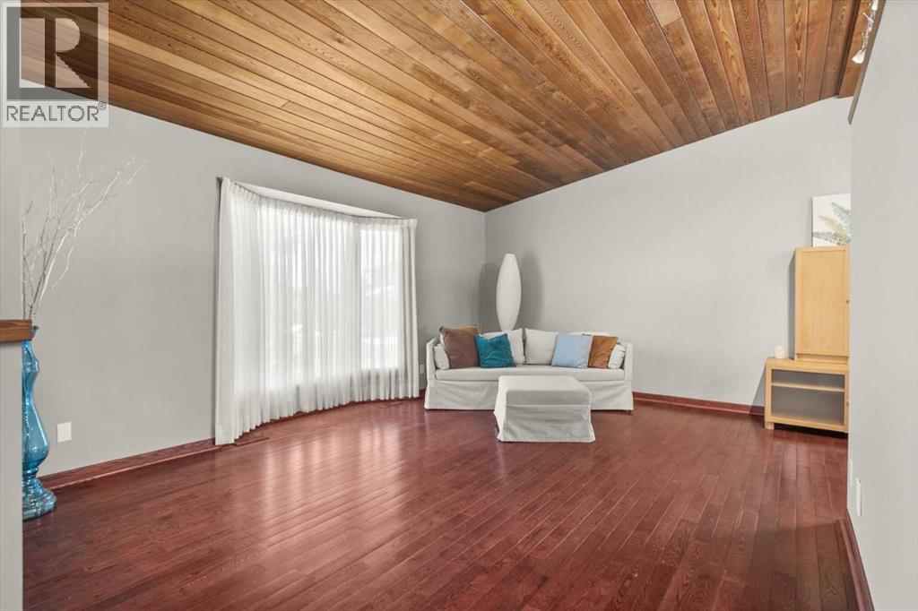 244 Ranchridge Bay NW, Calgary, Alberta  T3G 1V4 - Photo 9 - A2296107