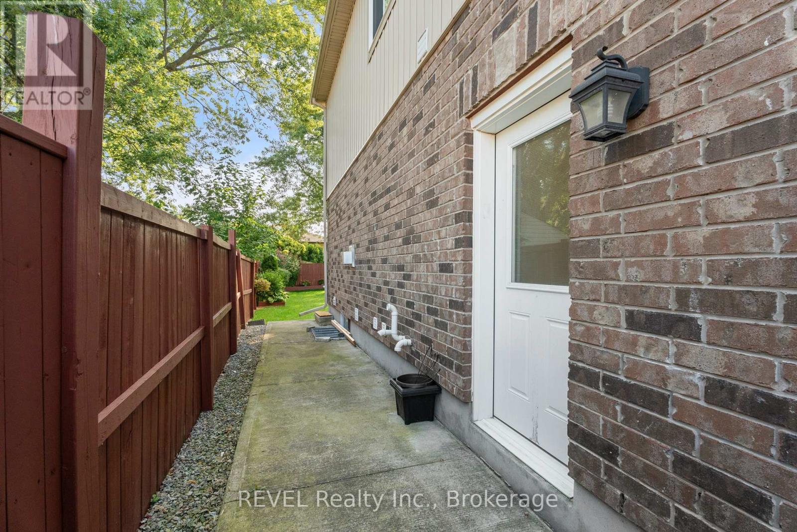 6558 Montrose Road, Niagara Falls, Ontario  L2H 1M4 - Photo 40 - X12989954