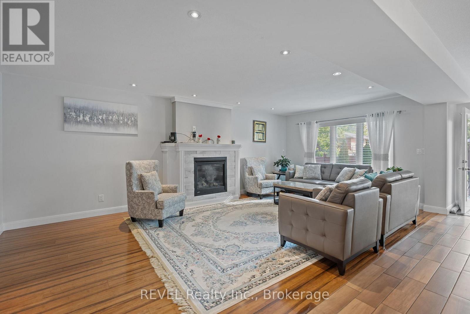 6558 Montrose Road, Niagara Falls, Ontario  L2H 1M4 - Photo 6 - X12989954