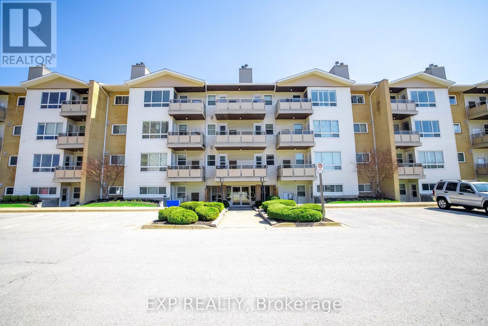 120 - 78 ROEHAMPTON AVENUE, St. Catharines, Ontario
