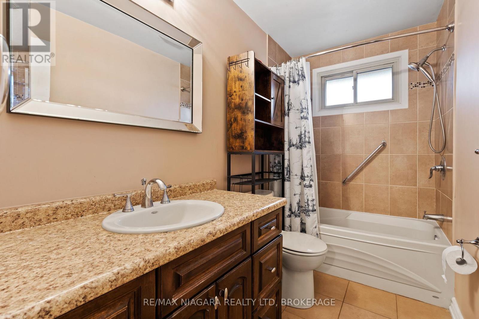 56 Royal Oak Drive, Welland, Ontario  L3C 5V9 - Photo 14 - X12990098