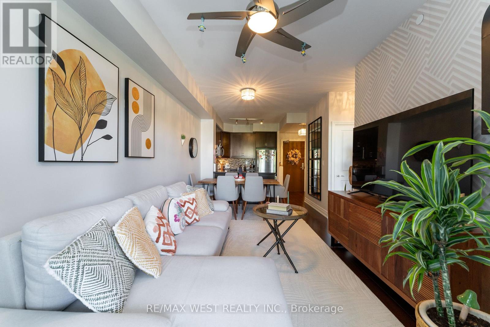 230 - 111 Civic Square Gate, Aurora, Ontario  L4G 0S6 - Photo 20 - N12990064