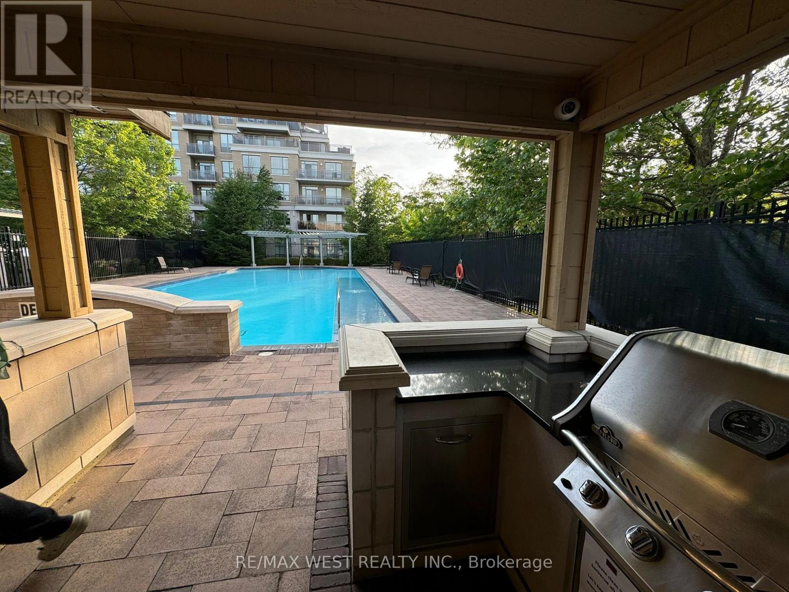 230 - 111 Civic Square Gate, Aurora, Ontario  L4G 0S6 - Photo 33 - N12990064